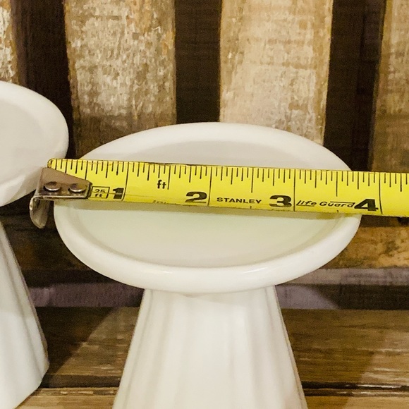 Set of 2 Fluted Base Pedestal Riser Candle Holders - Picture 7 of 7